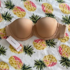 Calvin Klein strapless bra 32D